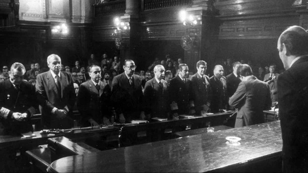 La acción se desarrolló entre abril y diciembre de 1985 en un procedimiento inédito y ejemplar hasta entonces no solamente para la Argentina sino para el mundo en general.