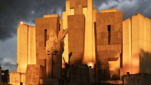 El arquitecto e ingeniero ítalo-argentino sembró obras en 25 municipios de la provincias de Buenos Aires.