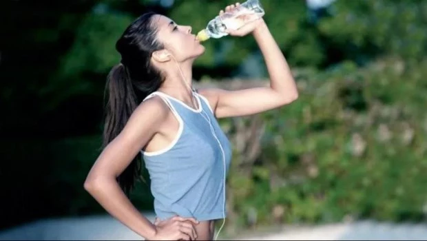 Ola de calor: la temperatura llegó a los 35 grados y este sábado habrá tormentas aisladas