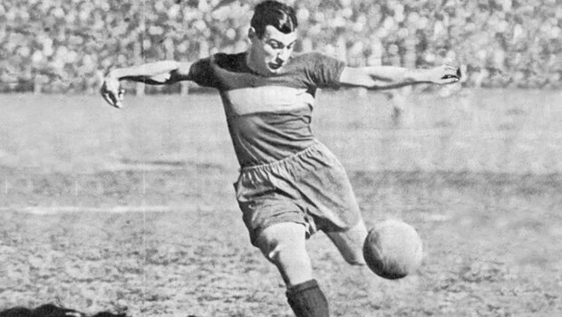 Francisco Varallo fue un emblemático goleador de Boca en los años 30.
