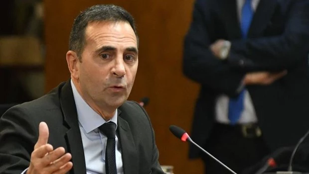 El secretario de Trabajo asegura que la reforma laboral legisla “hacia adelante"