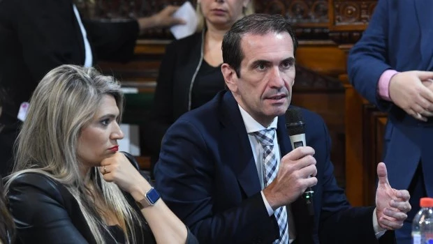 Habrá mañana dictamen a favor de la reforma de la Ley de glaciares