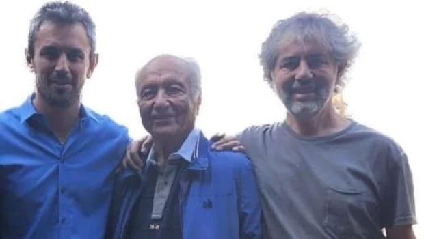 Adrián Menem, exdiputado, hermano de Martín y público admirador de Javier Milei. Junto con su padre, el exsenador Eduardo Menem, es uno de los consejeros sobre estrategia legislativa más oídos por la secretaria de la Presidencia.