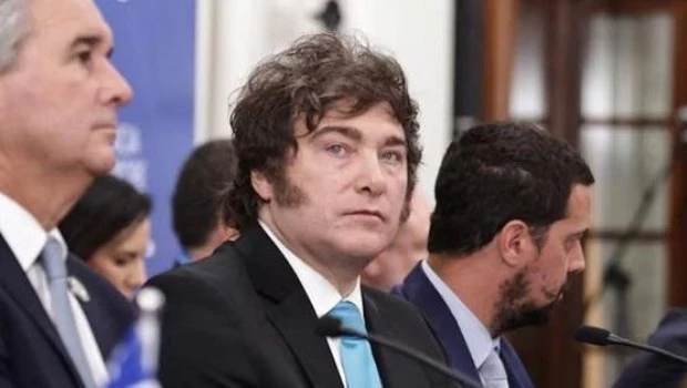 “El bloque necesita una reforma institucional e integral”, dijo Milei