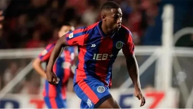 San Lorenzo rechazó la primera oferta de River por Romaña