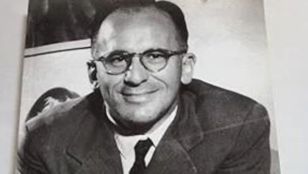 Dios recuerda los libros que olvidan los hombres