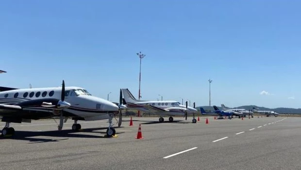 Aeropuerto de Punta del Este marcó un nuevo récord y recibió 220 vuelos privados en un día