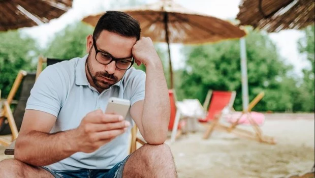 Vacaciones en la era del cansancio: por qué no descansamos aunque paremos