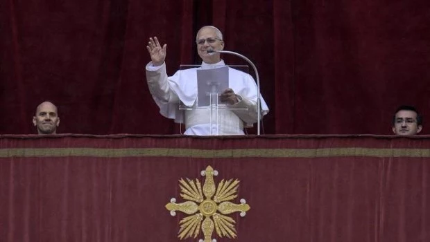 León XIV pide que "la artesanía de la paz" se imponga a "la industria de la guerra"