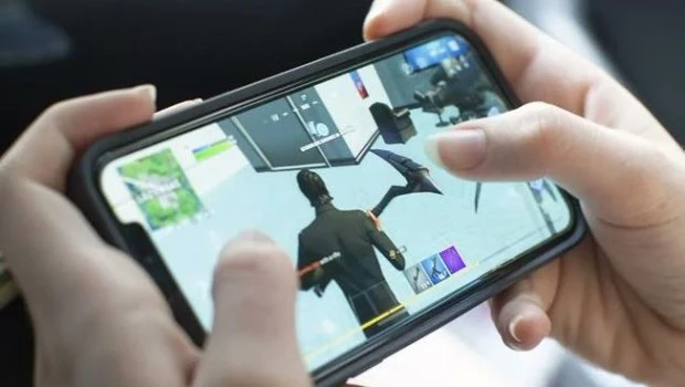 Países Bajos multó con 1,1 millones de euros a Fortnite por manipular a menores a gastar dinero