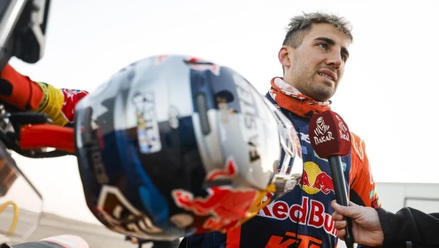 Luciano Benavides, otra vez en carrera en el Dakar