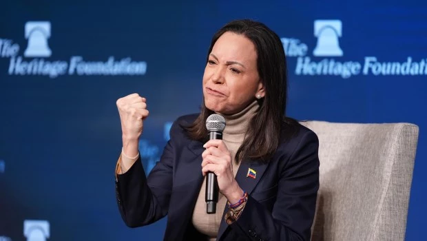 María Corina Machado dice que Delcy Rodríguez está "cumpliendo órdenes" de Trump