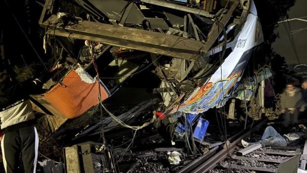 Otro accidente ferroviario en España deja un muerto y decenas de heridos