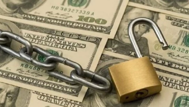 El Banco Central (BCRA) flexibilizó el cepo cambiario para empresas