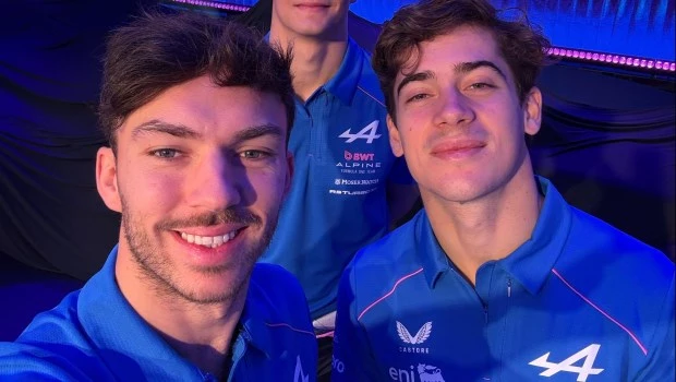 Colapinto presentó el nuevo Alpine y se ilusiona: “Los autos lindos siempre van rápido”