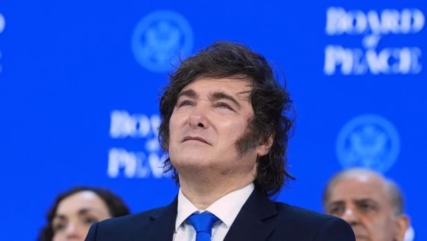 Milei regresó al país y prepara una gira por el interior