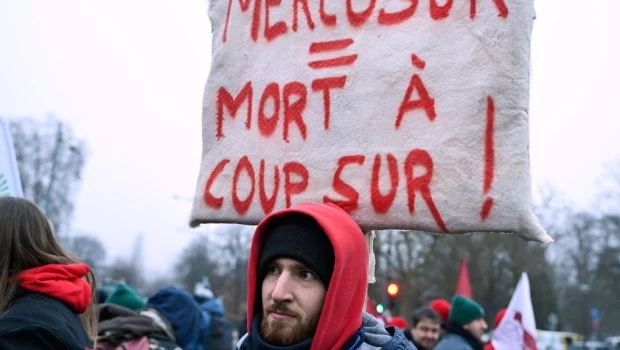 La Comisión Europea dice estar lista para implementar acuerdo con Mercosur pese a voto del parlamento