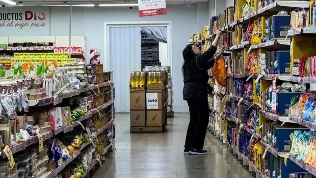 Enero: el 40% de los argentinos afirma que no llega a fin de mes