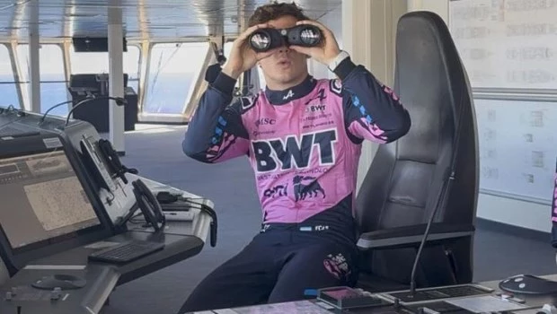 Colapinto cerró un gran día en Barcelona y terminó en el podio del test con Alpine