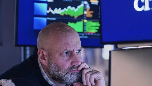 Leve alza del dólar, pero con el BCRA acumulando más reservas