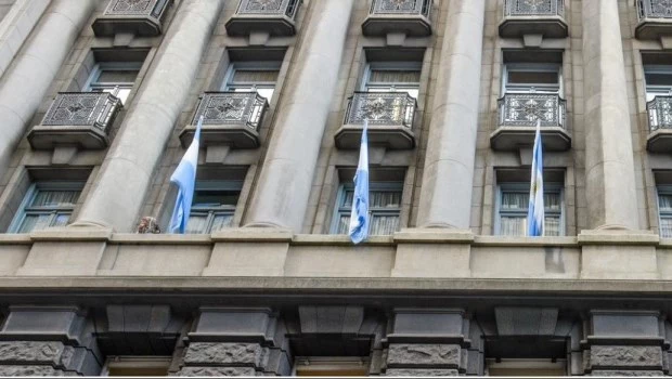 El último test financiero de enero tuvo un resultado dispar