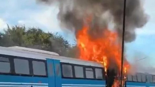 Se incendió el Tren de las Sierras y hubo pasajeros afectados por el humo
