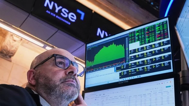 Violenta rotación global por la IA