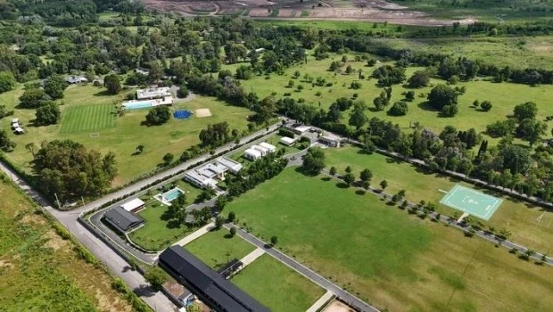 AFA: un fiscal pidió que la causa de la mansión de Pilar vuelva al juez Aguinsky