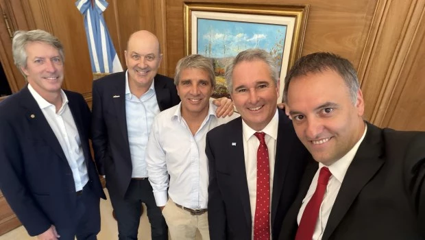 El Gobierno calificó como un "hito histórico" el acuerdo con Estados Unidos