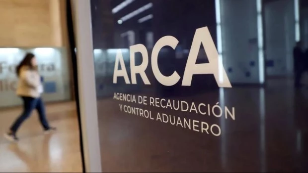 El Gobierno activó el blanqueo permanente y limita los controles patrimoniales