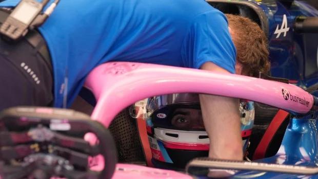 Franco Colapinto terminó último en el primer test de Baréin