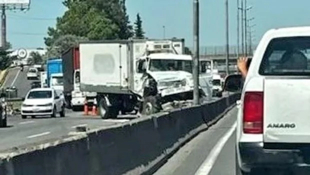 Dos choques en la Panamericana provocaron un total de cuatro heridos