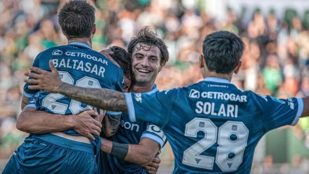 La contundencia salvó a la Academia