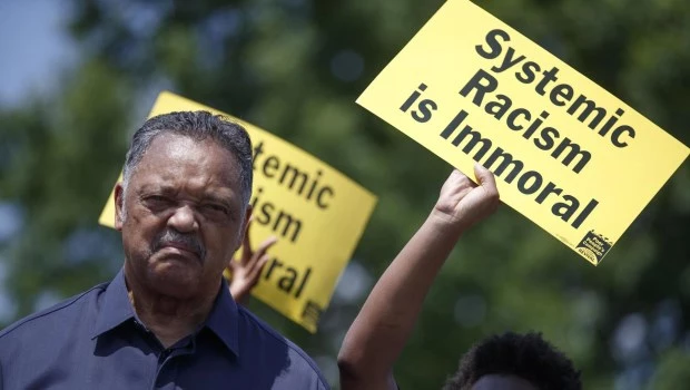 La izquierda estadounidense perdió a una de sus figuras históricas