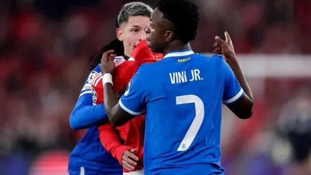 Escándalo en la Champions: Prestianni se expone a 10 partidos de suspensión por el incidente con Vinícius