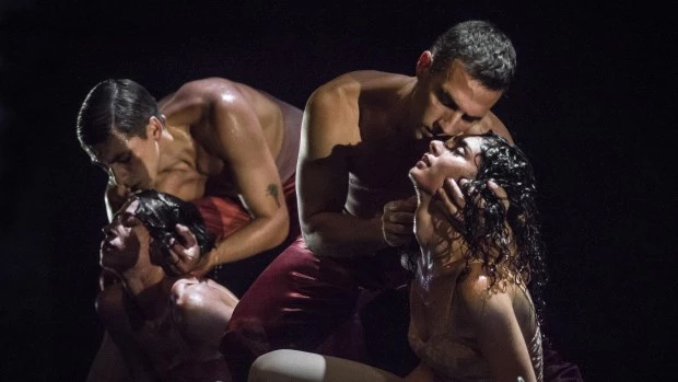 ‘Bailando en la oscuridad’ fue estrenada en 1988 por el Ballet Contemporáneo del San Martín e integró la semana pasada un espectáculo homenaje a la coreógrafa.