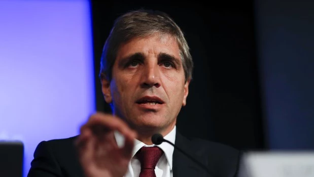 Las ocho enseñanzas que aprendimos los argentinos en dos años, según Caputo