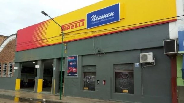 “Hoy en Argentina la mejor cubierta es la más barata”, afirmó un empresario tras el cierre de Fate