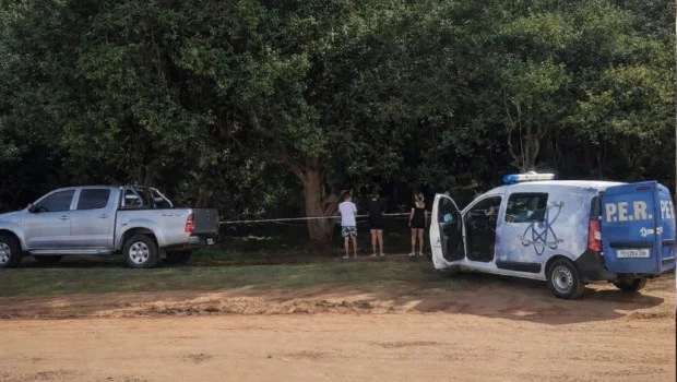 Hallan muerto a un marplatense que acampaba en la costa de Colón