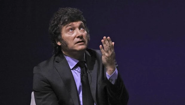 Milei invitó a diez gobernadores a un viaje a Nueva York en el que buscará inversiones y consolidar el respaldo