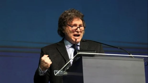 Milei volvió a cargar contra Paolo Rocca y otros industriales: “Gomita Alumínica y Señor Lengua Floja”