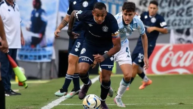 Racing empató ante Independiente Rivadavia por el Torneo Apertura