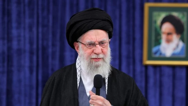 El Gobierno respaldó el ataque contra Irán y celebró la eliminación de Jamenei