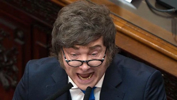 Palos para dos empresarios