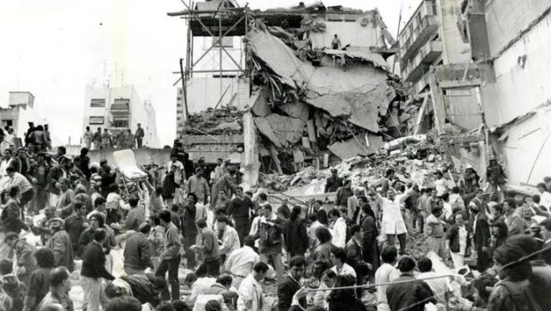 Causa AMIA: piden el procesamiento y la captura internacional de un jerarca iraní por el atentado