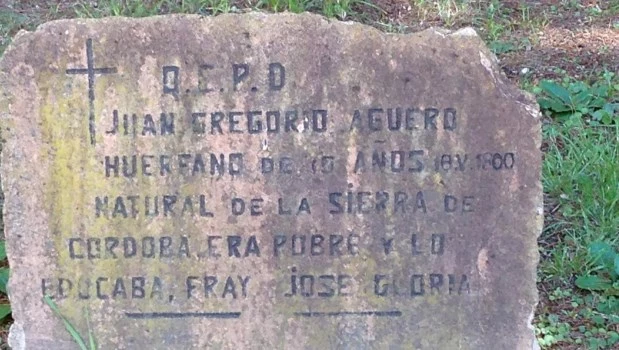 Un curioso cementerio en la Banda Oriental