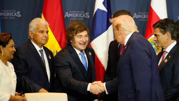 Milei participó de la cumbre “Escudo de las Américas” y ratificó su alianza con Trump