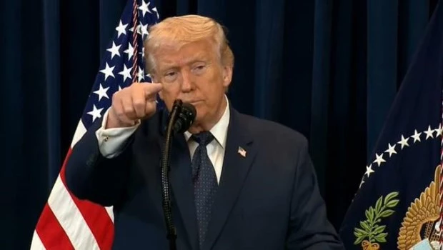 Trump amenaza a Irán con “muerte, fuego y furia” si bloquea el tránsito de petróleo por el Estrecho de Ormuz.