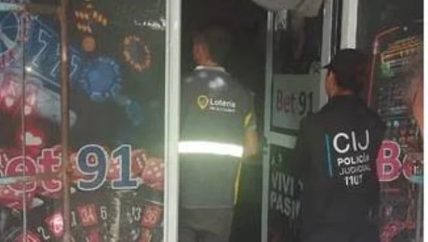 En los allanamientos se secuestró documentación.