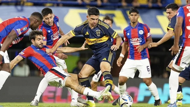 Boca y San Lorenzo igualaron en un duelo intenso que desnudó la falta de fútbol que padecen